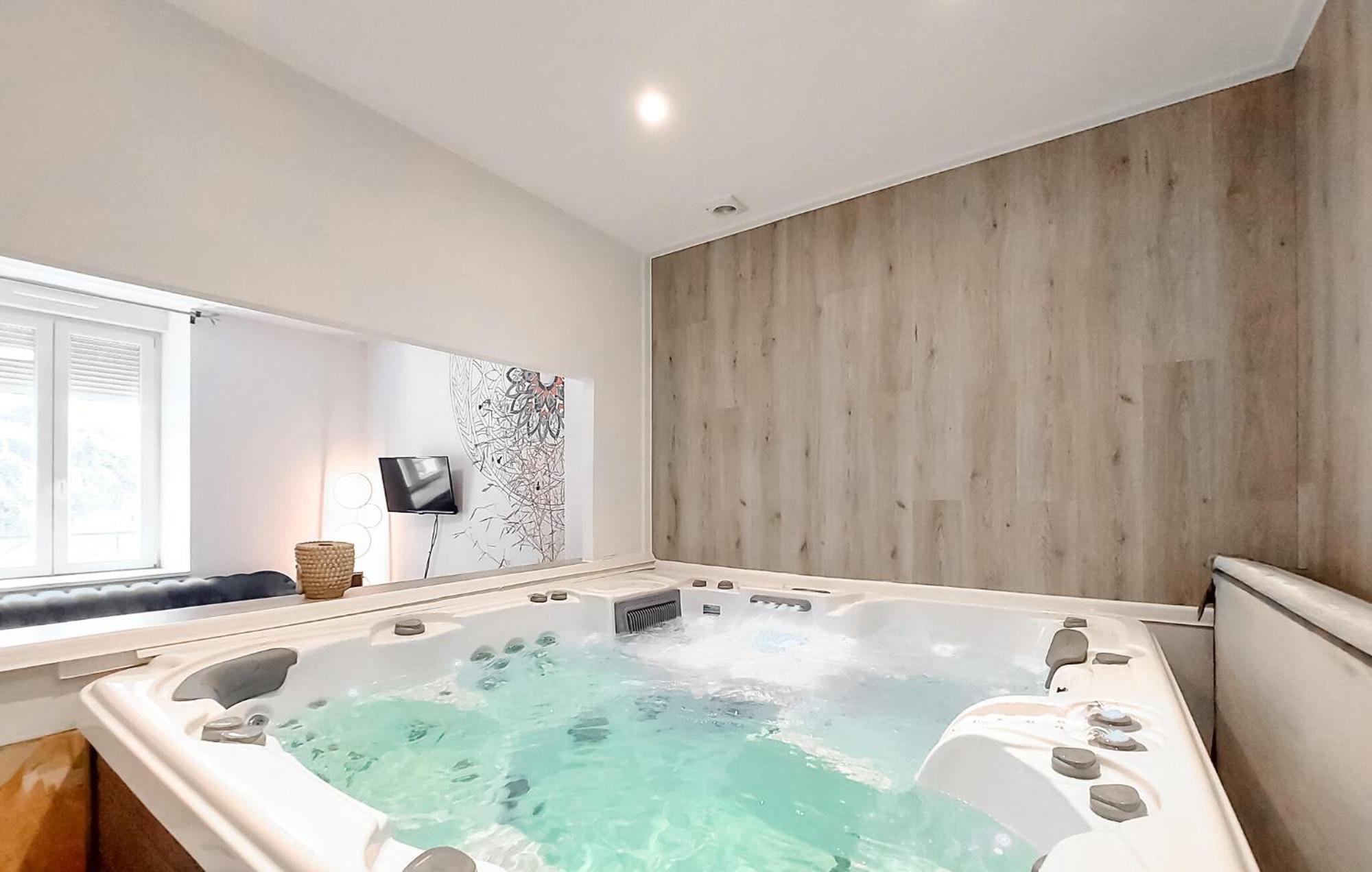 2 Bedroom Beautiful Apartment In 勒蒂约 外观 照片